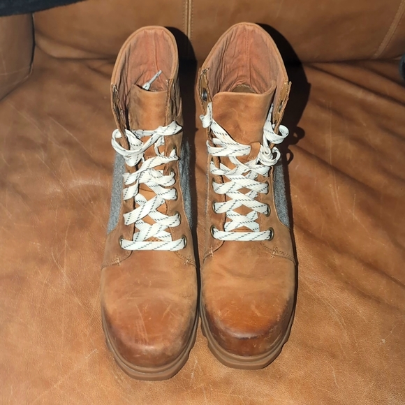 Sorel Joan of Arctic Wedge III Lexie Waterproof Women Bootie - Picture 1 of 4